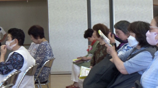 郡山市でスズメバチの生態を講演